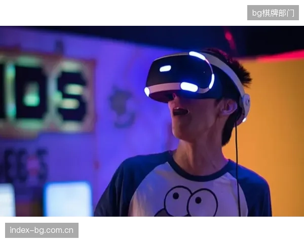 被寄予厚望的VR观赛，如何解决高昂的硬件成本和内容匮乏这两大核心障碍？